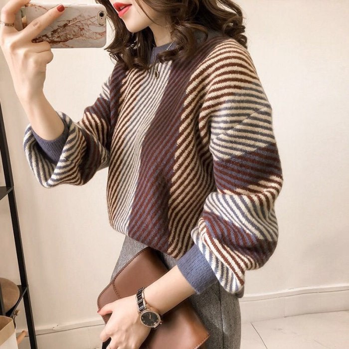 Fashion Striped Knitted Sweater Women Spring Autumn Loose O-Neck Pullovers Korean Fashion Student Chic Sweater Warm Streetwear