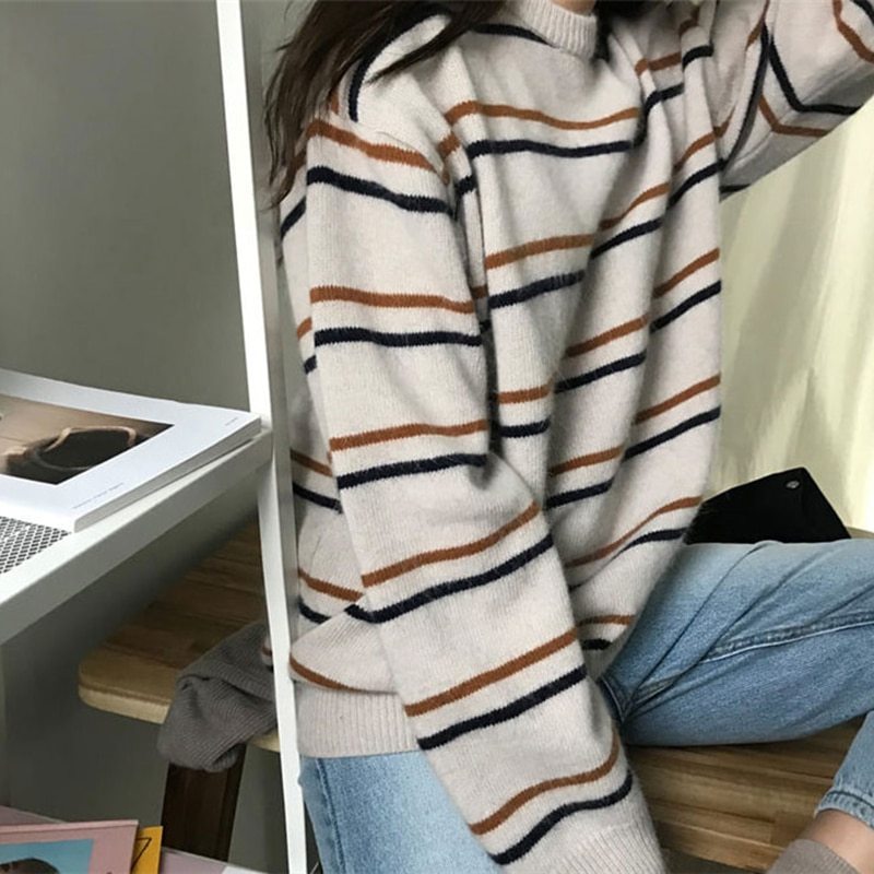 Women Pullovers O-Neck Striped Knitted Loose Sweaters
