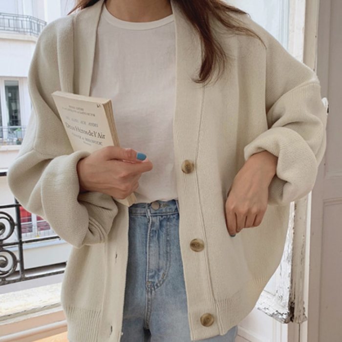 Women's Oversized Sweaters V-Neck Buttons Cardigans