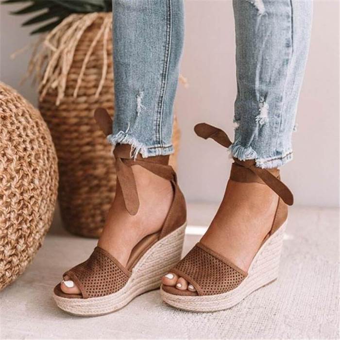 Fashion Wild Hollow Wedge Sandals