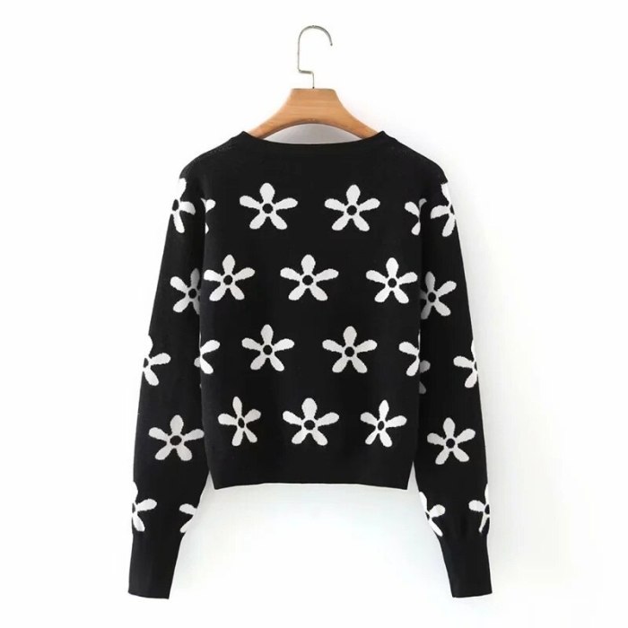 Omchion Casaco Feminino 2021 Korean New O Neck Long Sleeve Flower Embroidery Sweater Coat Women Casual Chic Y2K Knitted Cardigan