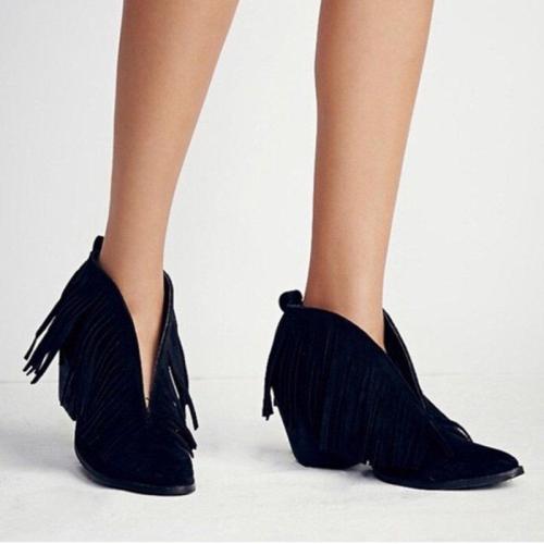Fringes Suede Pointed Toe Chunky Heels Boots