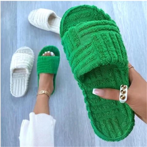 Fall 2021 new green hair slippers women wear flat-bottomed thick-soled wool flip-flops