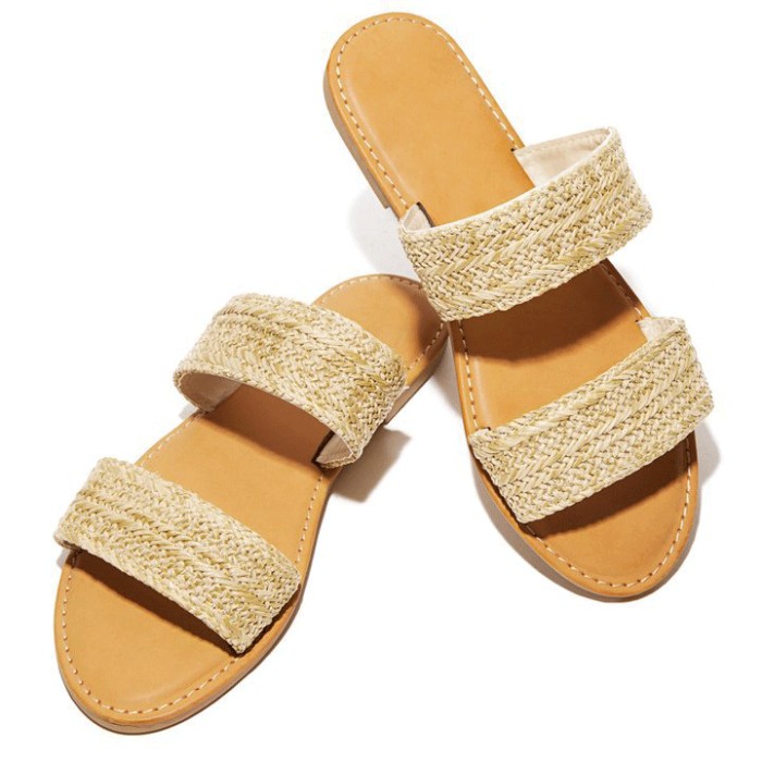 Popular Women Flat Bottom Ladies Hand-knit slippers