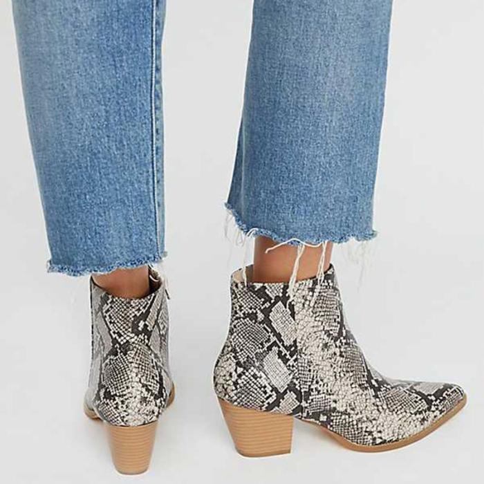 Gentlewomanly Snakeskin Pointed Toes Chunky Heels Martin Boots