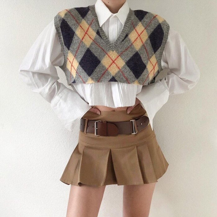 Khaki Women Pleated Skirts High Waist Harajuku Preppy Style Plain Color Streetwear Mini Skirt Sexy Party Club Outfits