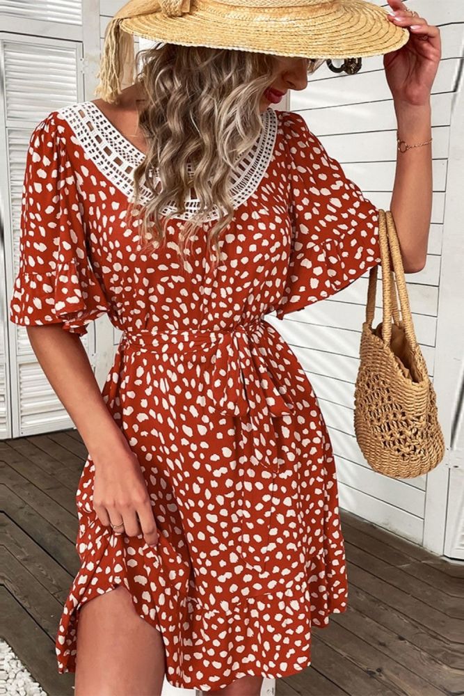Ins Net Red Short-sleeved Lace Stitching print Large Swing Vacation Dress