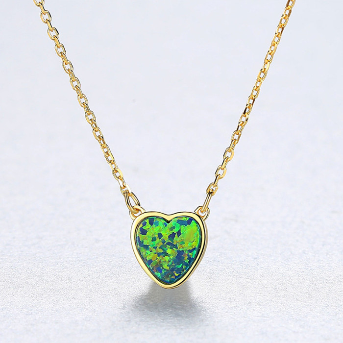 Fashion Elegant Heart Shaped Opal Pendant Bright Gemstone Necklace