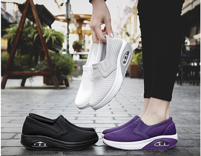 New Flying Woven Casual Sports Rocking Shoes Single Shoes Air Cushion Shoes Sneakers