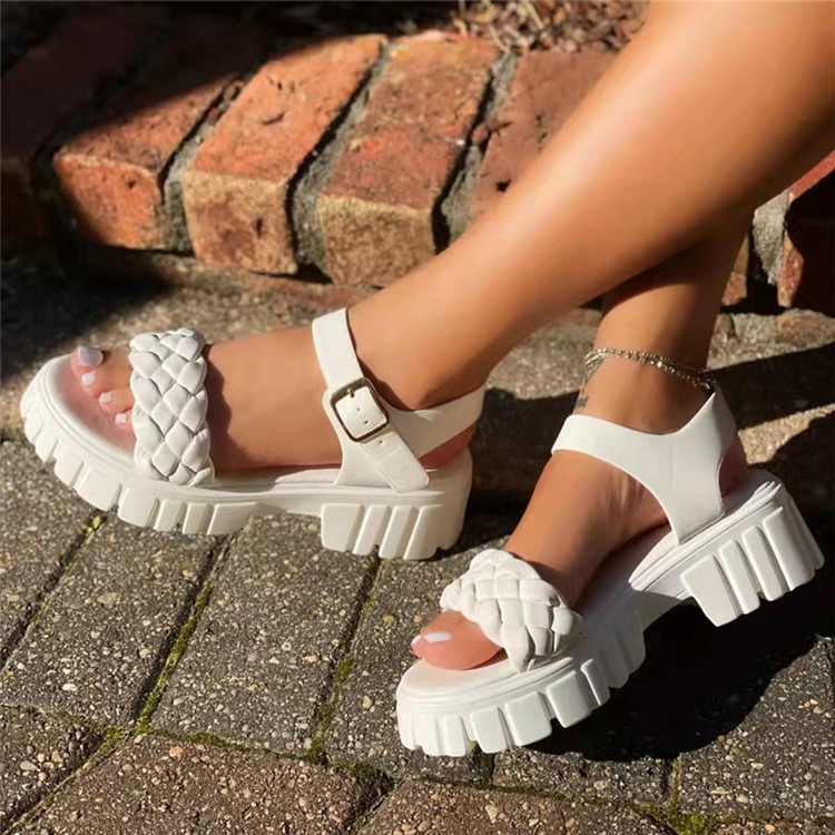 Summer New Woven Word Vamp Buckle Platform Roman Style Platform Sandals
