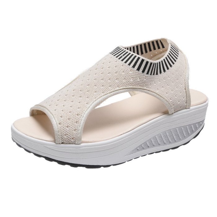 The New Fashion Casual European And American Sponge Cake Thick Bottom Platform Sandals