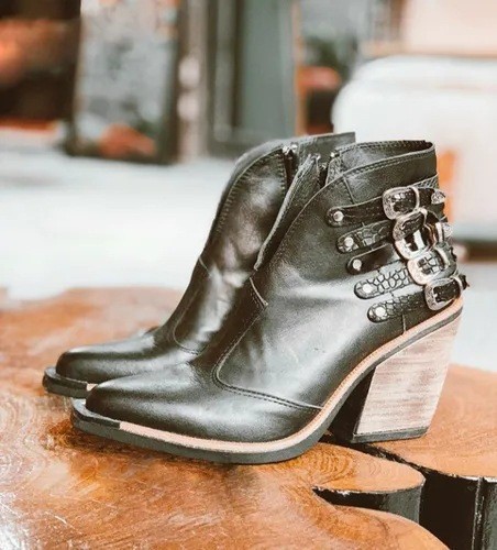 Studded Belt Buckle Plus Size Round Toe Block Heel Ankle Boots