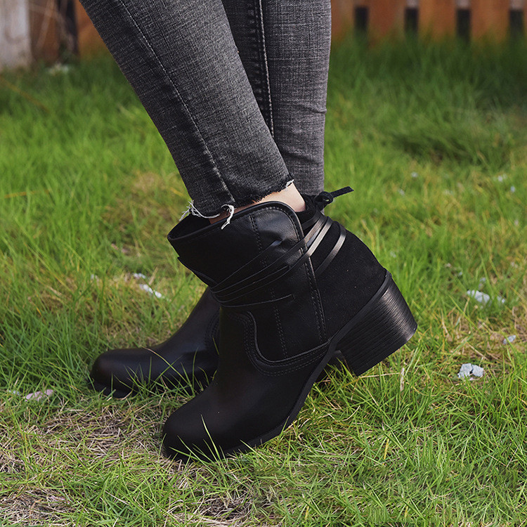 Plus Size Back Strap Chunky Heel Round Toe Ankle Boots