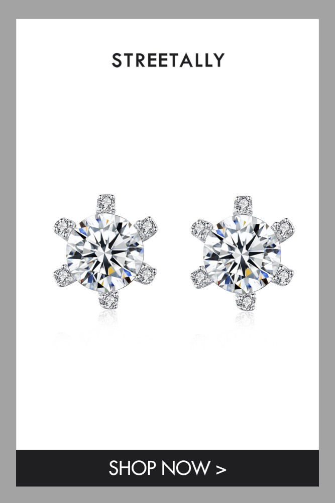 925 Sterling Silver Moissanite Imitation Snowflake Classic Earrings