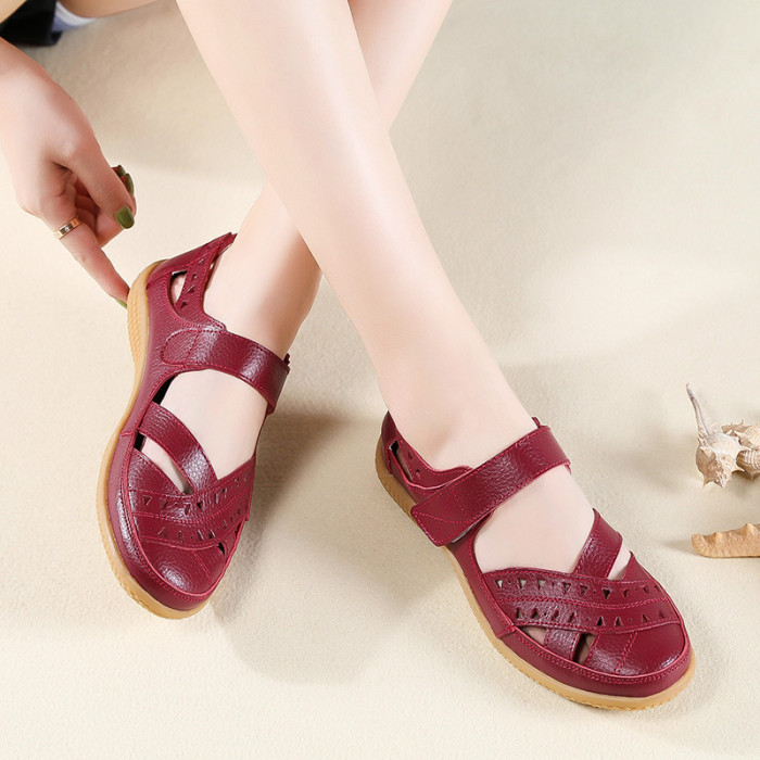 Hollow Hollow Leather Solid Color Soft Sole Flat & Loafers