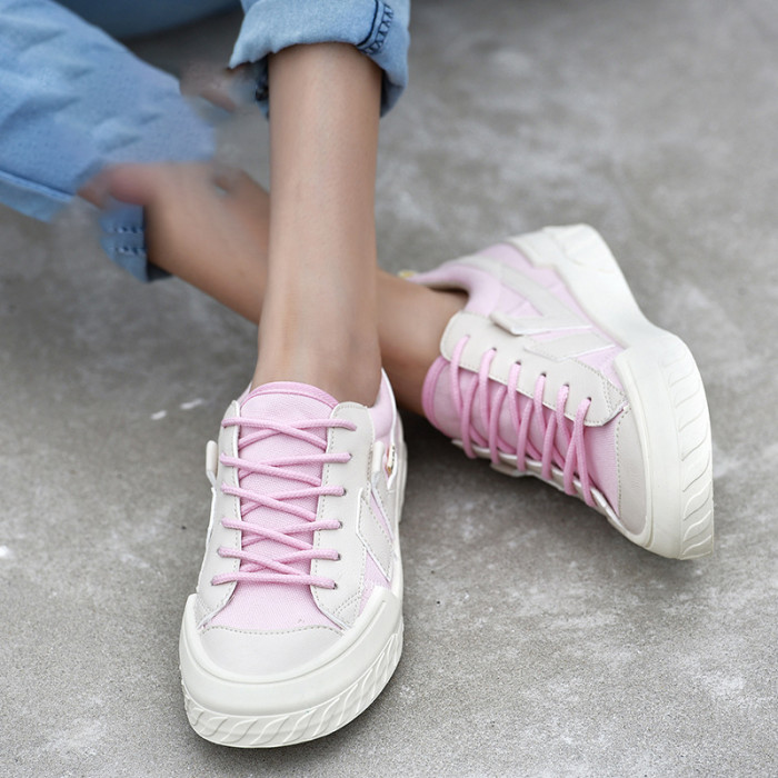 Colorblock Flat Strap Casual Round Toe Rubber Sole Sneakers