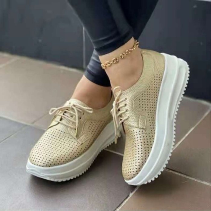 Solid Color Round Head Casual Low Top Lace Large Size Muffin Sneakers