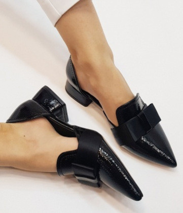 Fashion Pointed Toe Elegant Leather Bow Leather Low Heels