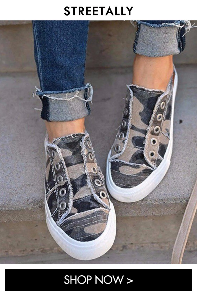 Plus Size Camouflage Flat Heel Low Top Splicing Casual Round Toe Canvas Shoes