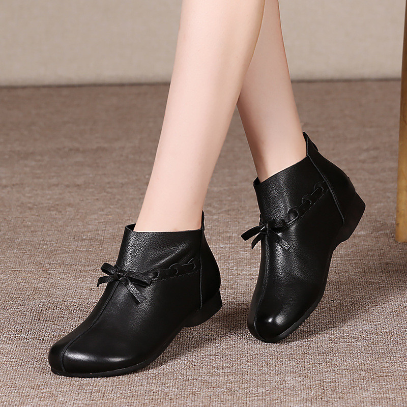 Soft Sole Soft Surface Flat Heel Handmade Leather Ankle Boots