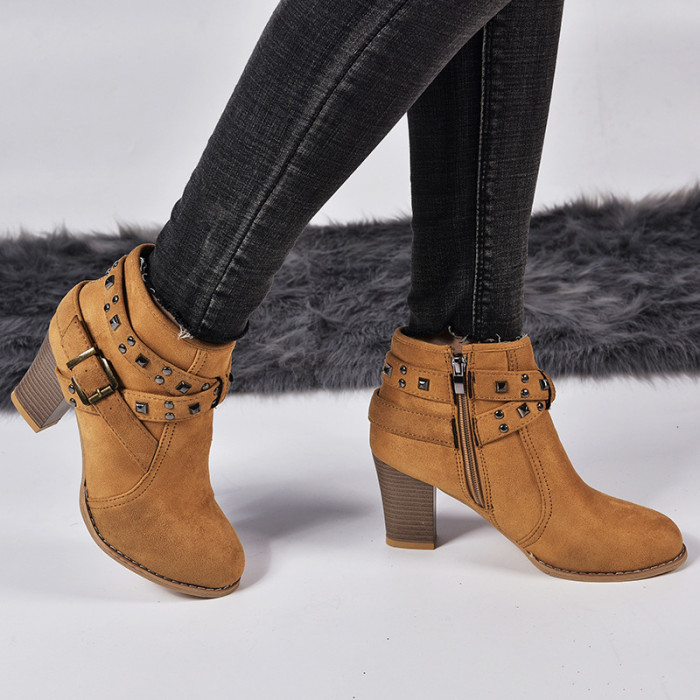 Plus Size Chunky Heel Solid Belt Buckle Leather Ankle Boots