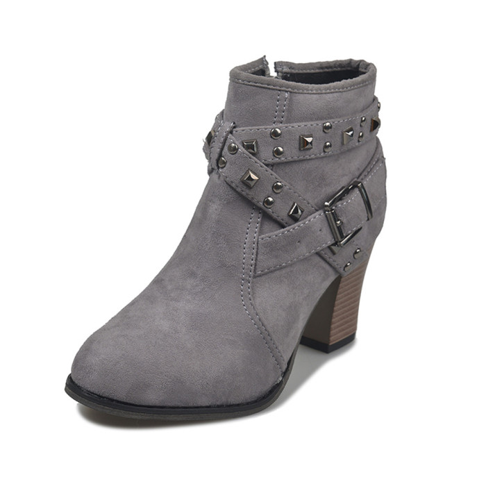 Plus Size Chunky Heel Solid Belt Buckle Leather Ankle Boots