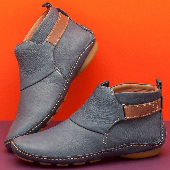 Large Size Soft Bottom Solid Color Leather Surface Ankle Boots