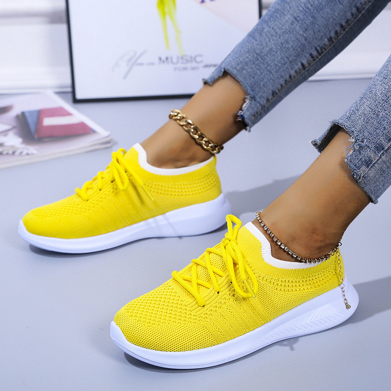 Plus Size Solid Color Lightweight Casual Flat Tie Sneakers