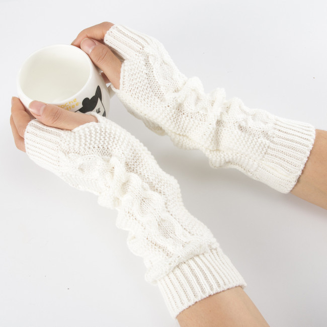Thick Twist Pattern Fingerless Knitted Wool Gloves