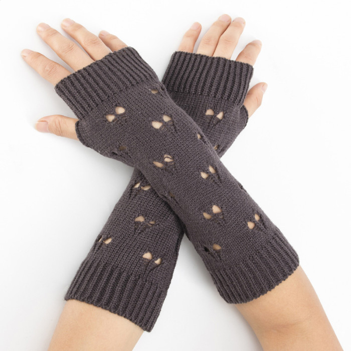 Fashion Jacquard Heart Knit Wool Warm Mid Length Ski Fingerless Gloves