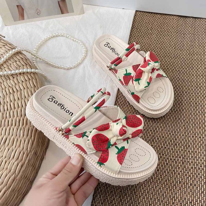 Trendy Pineapple Strawberry Print Casual Open Toe Platform Beach Slippers