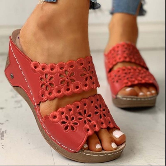 Sandals Fashion Embroidered Open Toe Platform Wedge Slippers