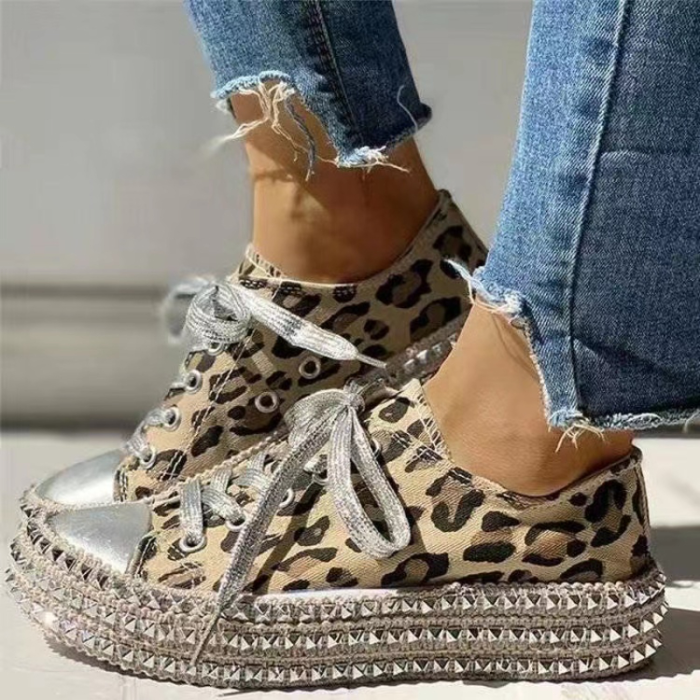 Women's Plus Size Fashion Chic Black Leopard Casual Lace Up Sneakers