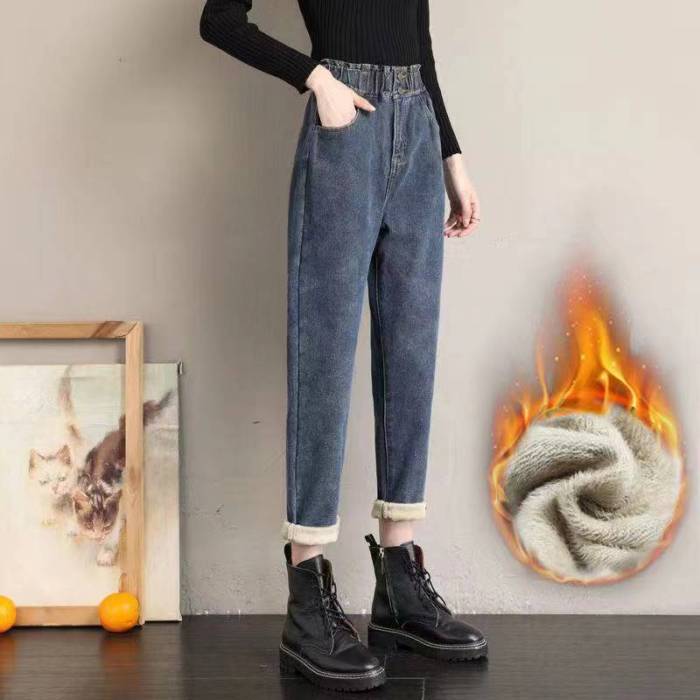 Fleece High-Rise Relaxed Straight-Leg Wide-Leg Jeans