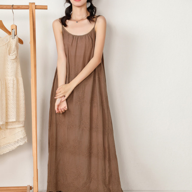 Fashion Fresh and Sweet Solid Color Embroidered Loose  Maxi Dress