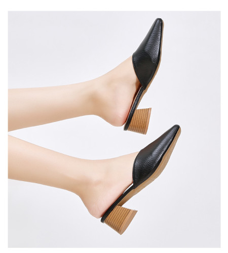 Fashion Low Heel Slip-On Slippers