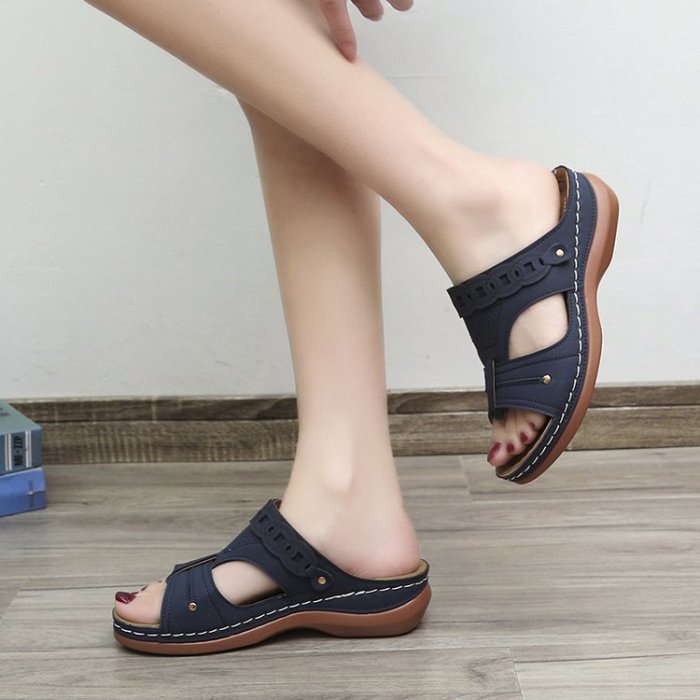 Women's New Fashion Personality Large Size Sandals Solid Color Platform Slippers