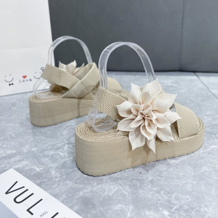 New Casual Fashion Buckle Floral Open-toe Platform Sandals