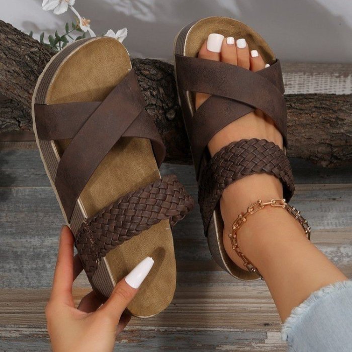 New Casual Platform Sandals Stylish Ladies Slippers