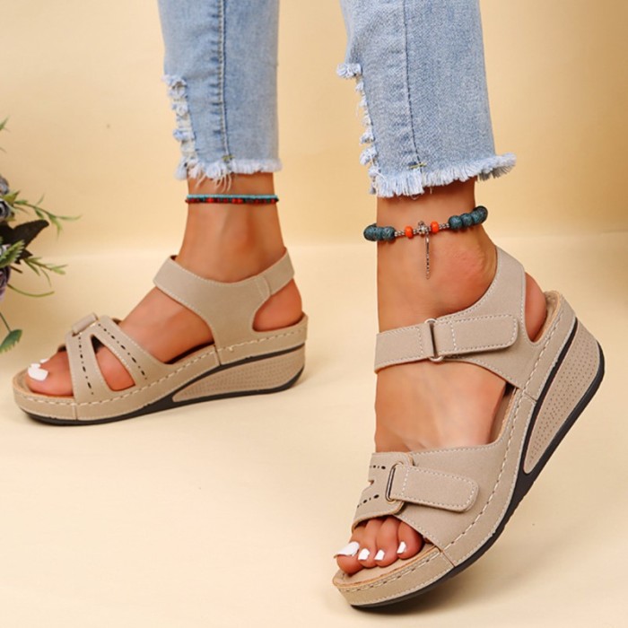 New Women's Casual Fashion Soft Open Toe Sandals