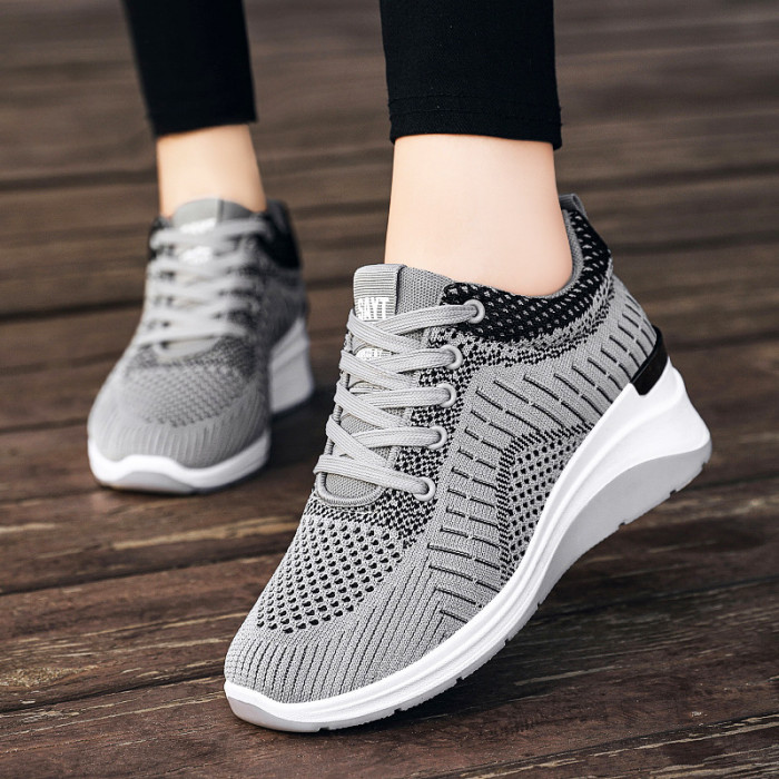 Fashion Women Breathable Running Shoes Thick Sole Sneakers