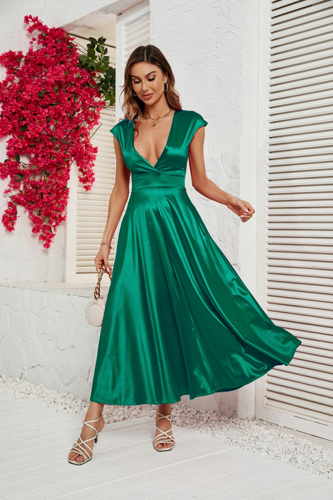 Women's Solid Color V-neck Short Sleeve Swing Maxi Dress