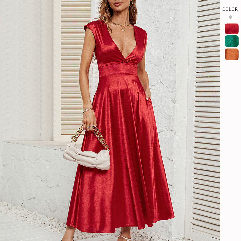 Women's Solid Color V-neck Short Sleeve Swing Maxi Dress