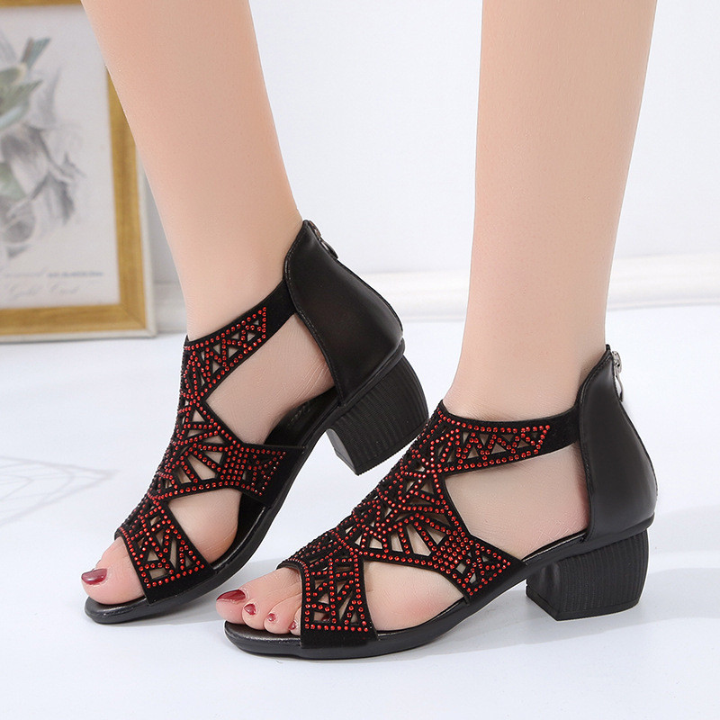 New Casual Fashion Openwork Rhinestone Sandals