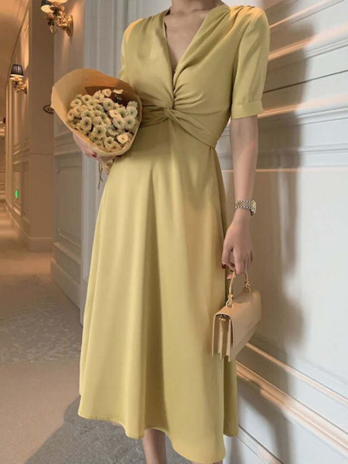 Women's Solid Color Retro Elegant Slim V-neck Short-sleeved Midi Dress
