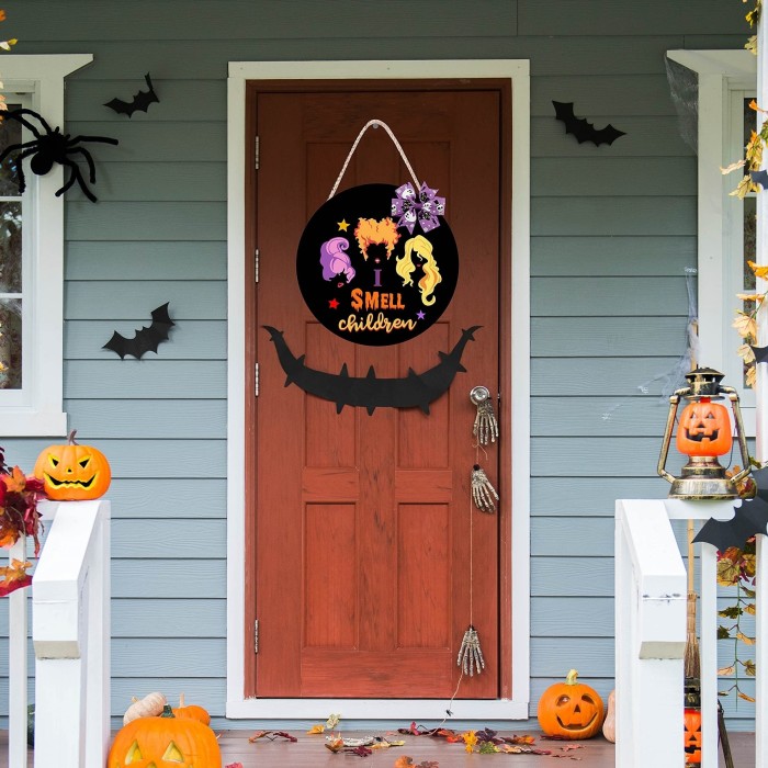 Halloween Door Sign Kids Antique Wooden Door Hanger Garland with Bow Knot Home Outdoor Wall Decor, Creative Shape Holiday Gift