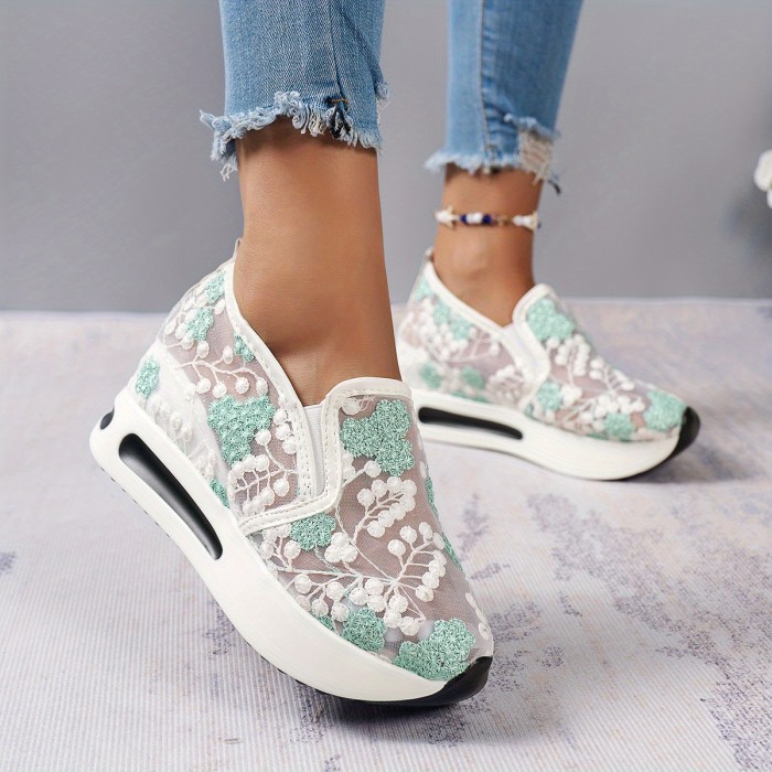 Women's Floral Lace Platform Shoes, Casual Height Increasing Slip On Shoes, Versatile Low Top Shoes