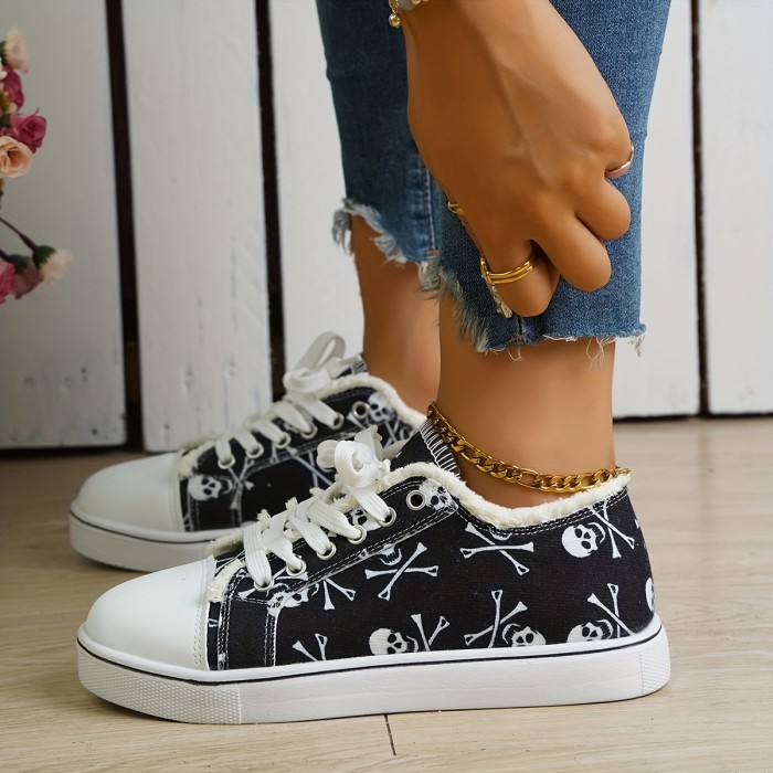 Women's Flat Canvas Shoes, Halloween Skull Print Low Top Sneakers, Casual Lace Up Walking Shoes