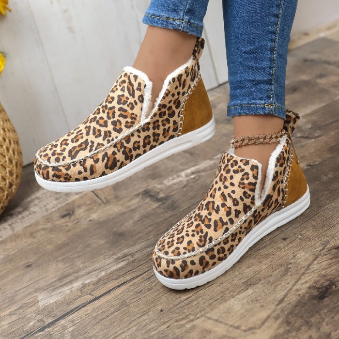 Women's Leopard Pattern Flat Boots, Comfortable Round Toe Plush Lined Snow Boots, Winter Warm Slip On Ankle Boots