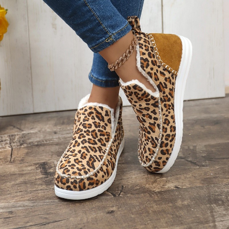 Women's Leopard Pattern Flat Boots, Comfortable Round Toe Plush Lined Snow Boots, Winter Warm Slip On Ankle Boots